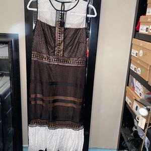 black and white maxi dress. new with tags. size 8